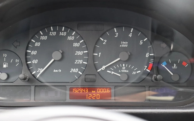 BMW Seria 3 cena 15200 przebieg: 192000, rok produkcji 2005 z Gostyń małe 79